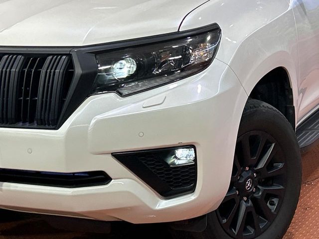 LANDCRUISER PRADO