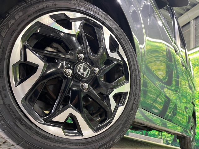 N BOX CUSTOM 4WD