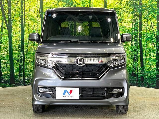 N BOX CUSTOM 4WD