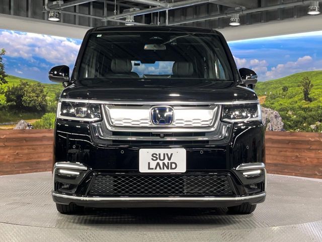 STEPWAGON e:HEV SPADA