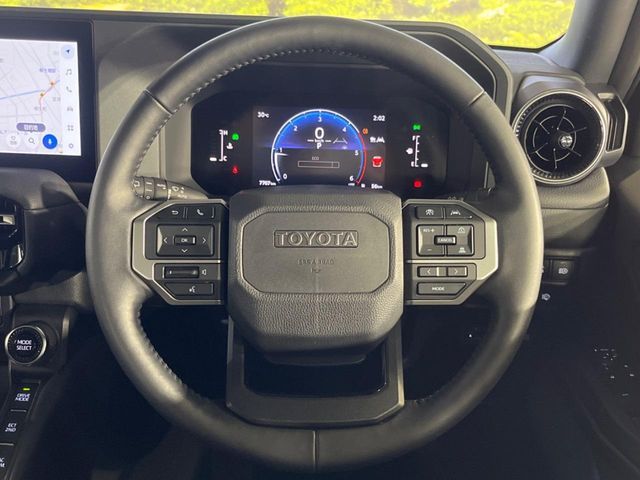 LANDCRUISER 250