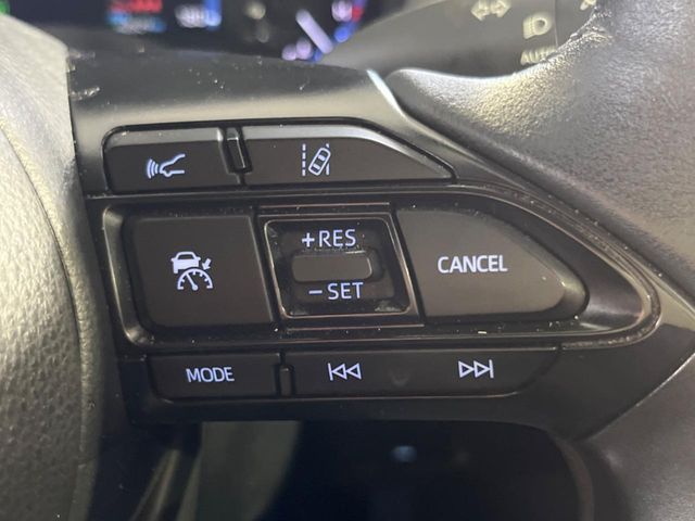 YARIS CROSS HYBRID