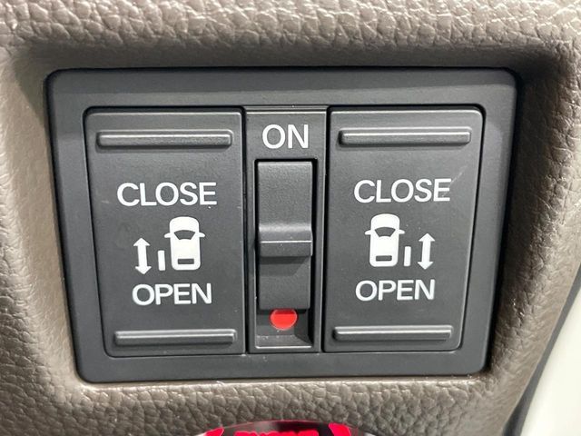 N BOX