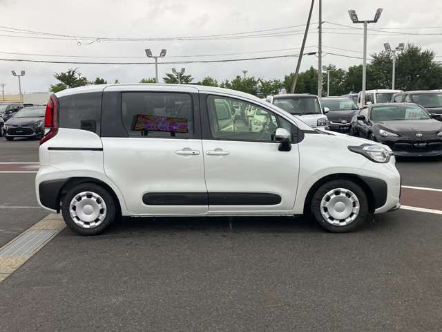 SIENTA HYBRID