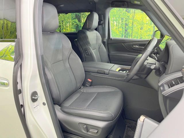 ALPHARD hybrid