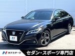 CROWN sedan hybrid