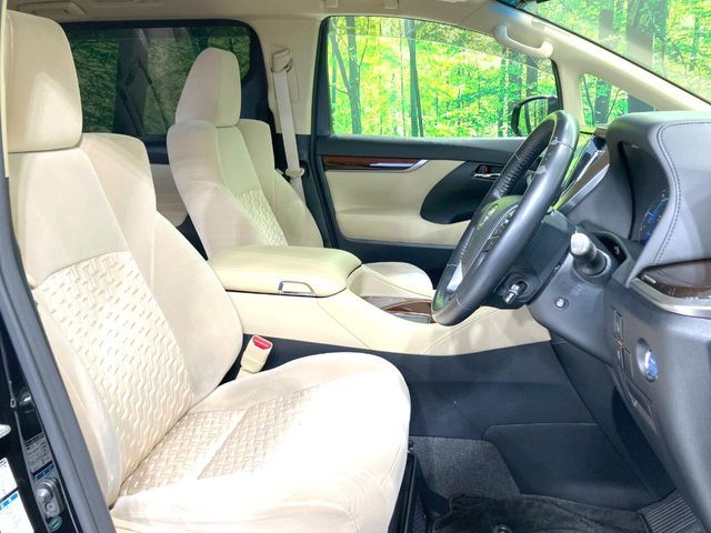 ALPHARD hybrid 4WD