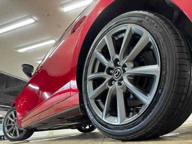 MAZDA3 FASTBACK