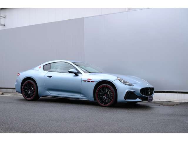 MASERATI GRANTURISMO