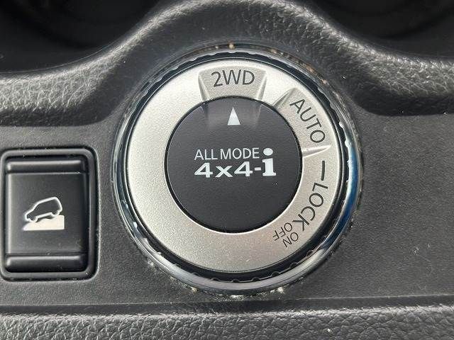 X-TRAIL 4WD