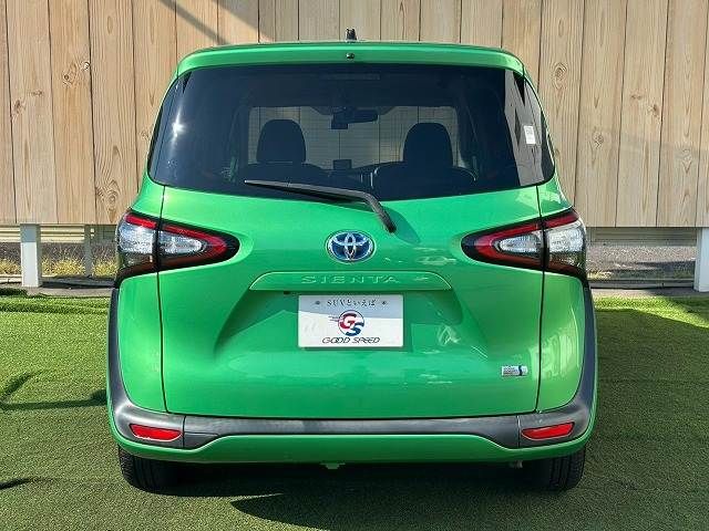 SIENTA HYBRID