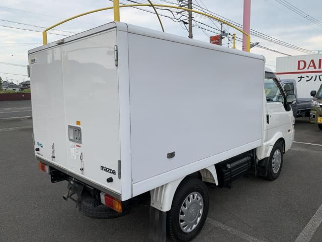BONGO truck 2WD