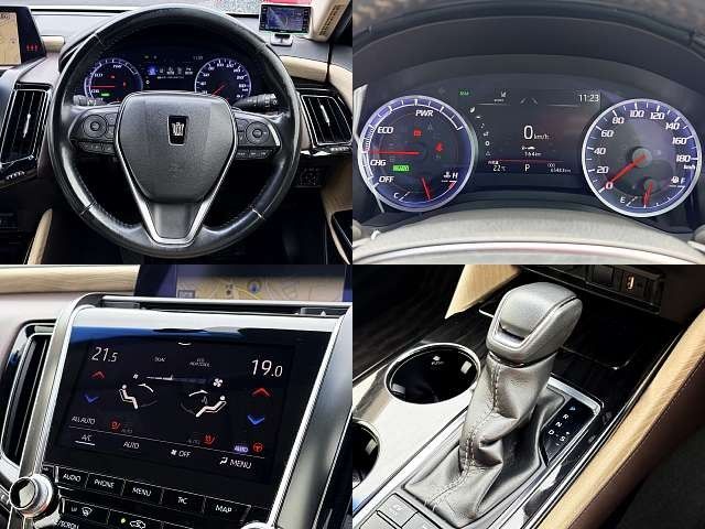 CROWN sedan hybrid