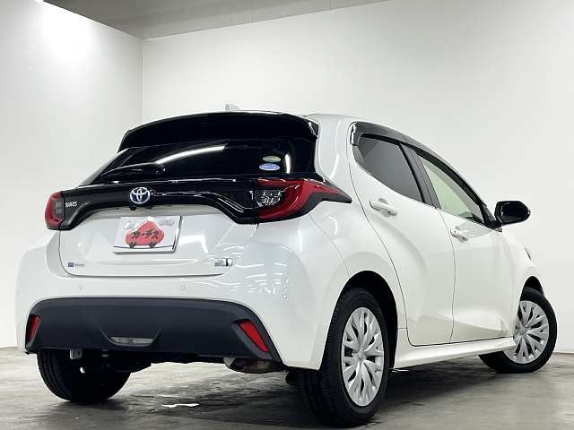 YARIS HYBRID