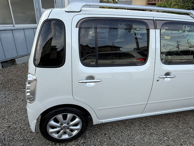 MIRA Cocoa 4WD