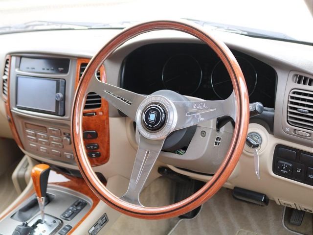 LANDCRUISER wagon