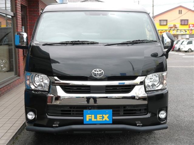 HIACE van 4WD