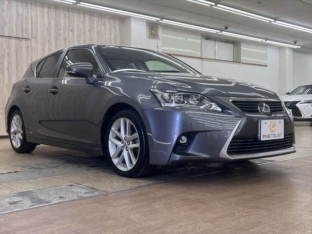 LEXUS CT200h