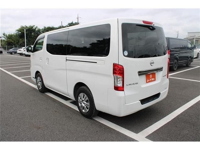 CARAVAN van 2WD