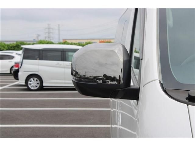 CARAVAN van 2WD