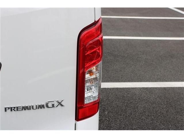 CARAVAN van 2WD