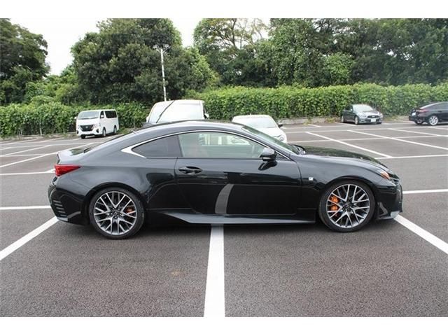LEXUS RC200t