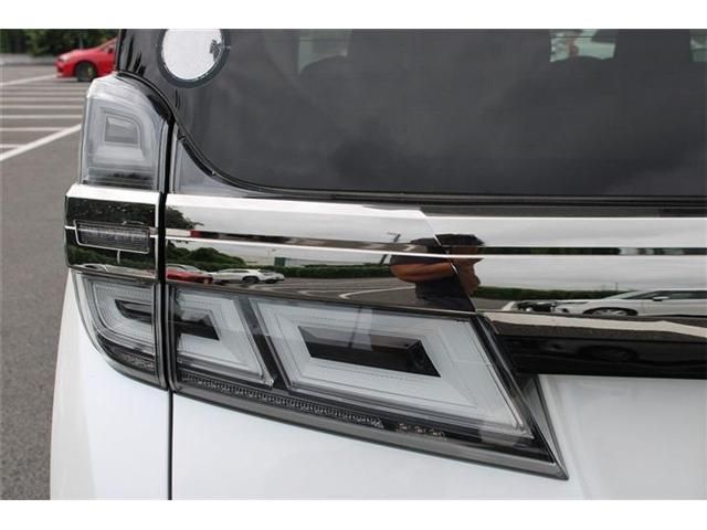 VELLFIRE  HYBRID 4WD