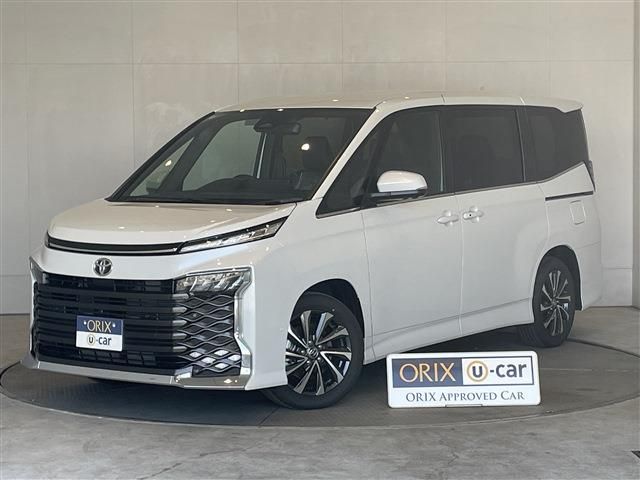 VOXY HYBRID