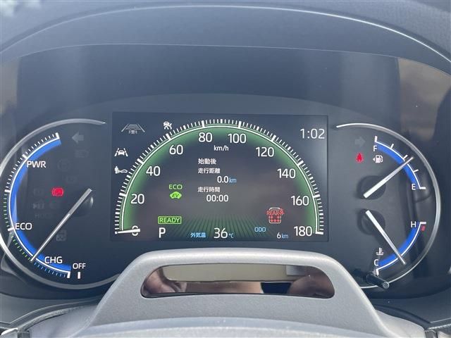 VOXY HYBRID