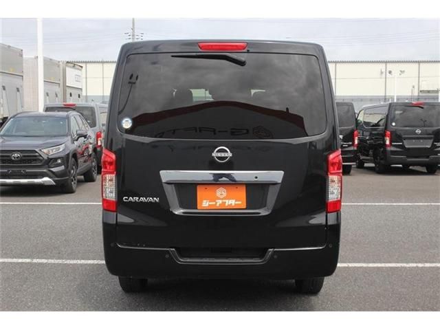 CARAVAN van 2WD