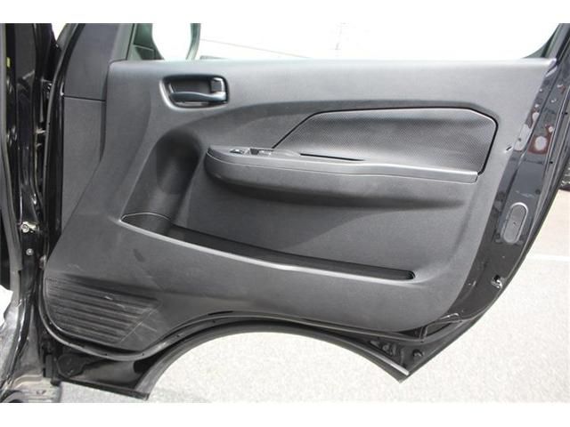 CARAVAN van 2WD