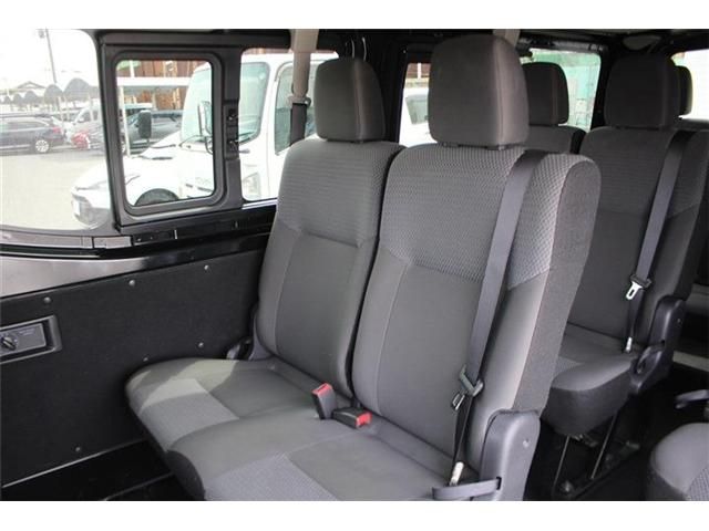 CARAVAN van 2WD