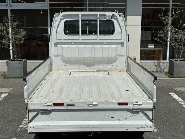 NT100 CLIPPER 4WD
