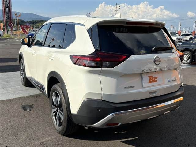 X-TRAIL HYBRID 4WD