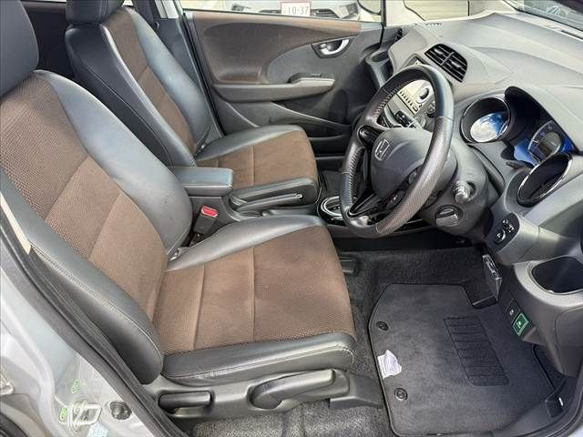 FIT SHUTTLE HYBRID