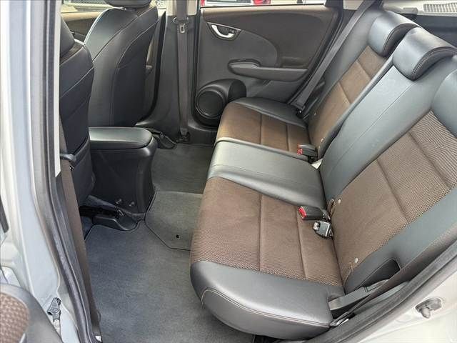 FIT SHUTTLE HYBRID