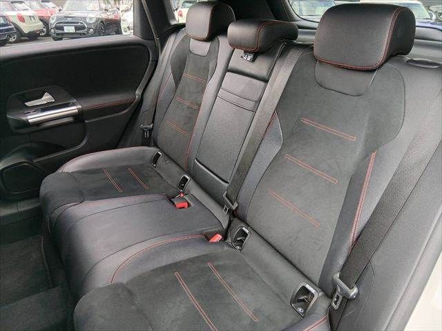 MERCEDES BENZ B class