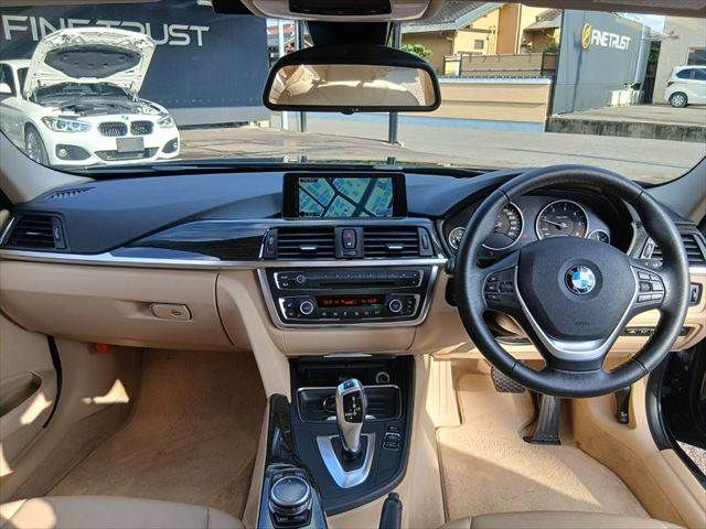 BMW 3series sedan