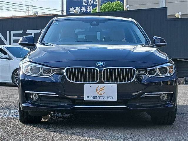 BMW 3series sedan