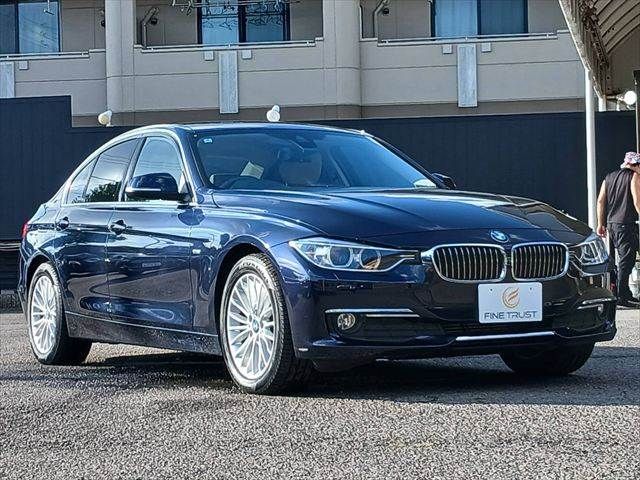 BMW 3series sedan