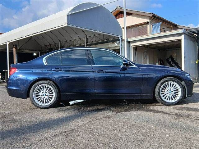 BMW 3series sedan