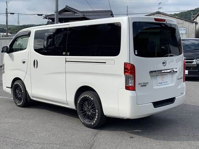 NV350 CARAVAN
