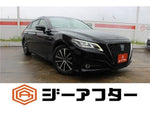 CROWN sedan hybrid