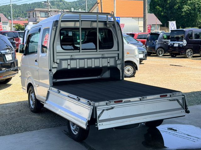 Super CARRY truck 4WD