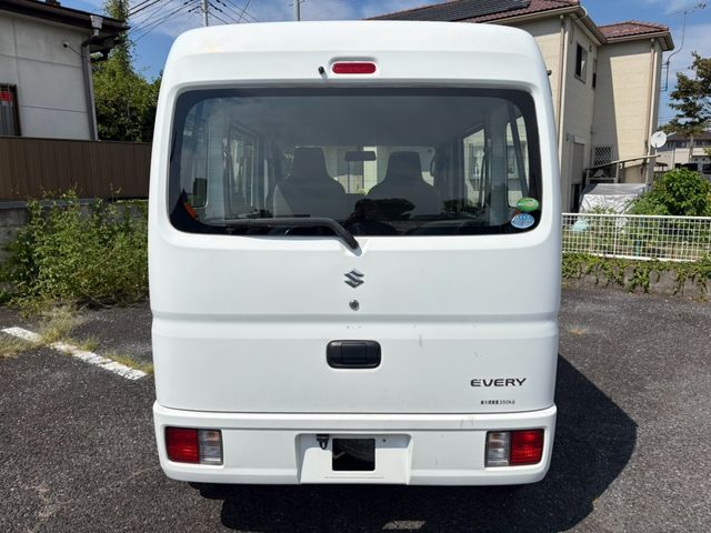 EVERY van 4WD