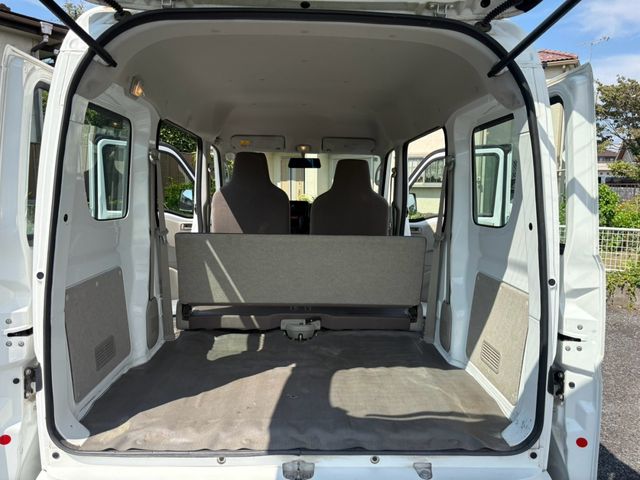 EVERY van 4WD