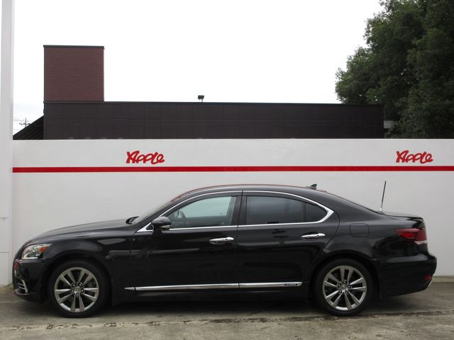 LEXUS LS600h