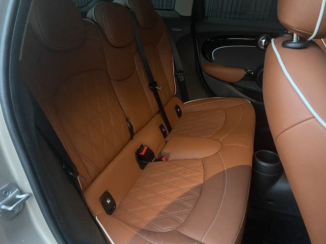 MINI COOPER SD 5DOOR