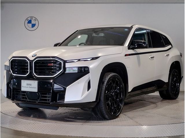 BMW XM