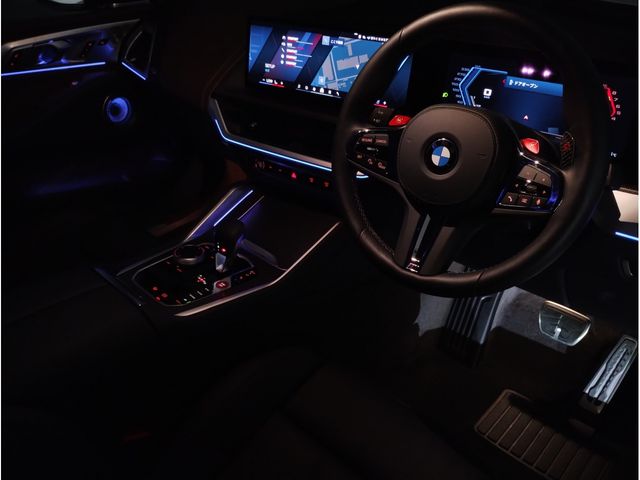 BMW XM